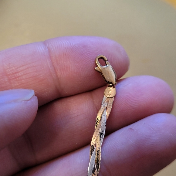 10k gold braided necklace and 9k gold bracelet - Picture 6 of 7